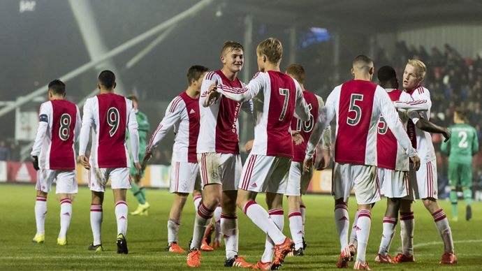 还是对日本 还是对日本